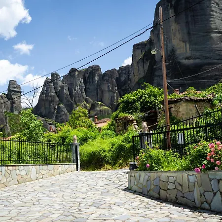 Fani's House Under Meteora *