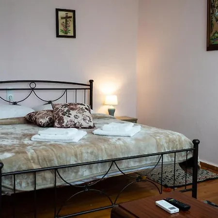 דירה Fani's House Under Meteora