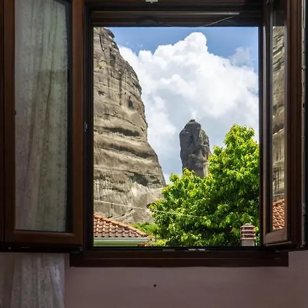 Fani's House Under Meteora * קסטרקיון