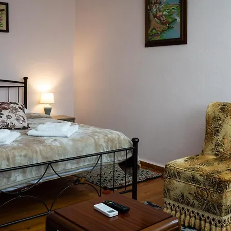 Apartman Fani's House Under Meteora *