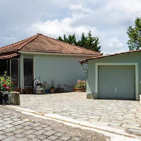 Fani's House Under Meteora * كاستراكيون