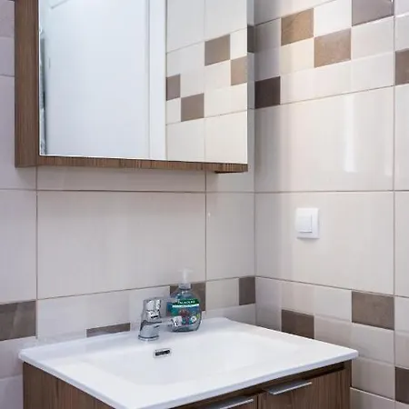 Fani's House Under Meteora קסטרקיון