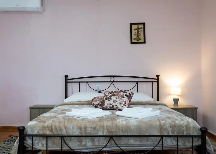 Fani's House Under Meteora Apartman *